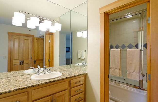 The Crestwood Condominiums - Foto 77