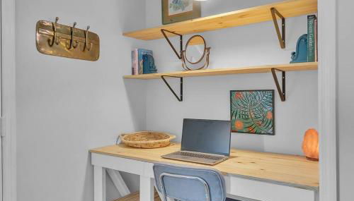 Pet friendly - steps to water! - Foto 4