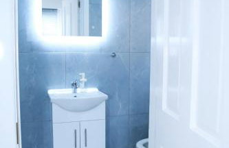 South Harrow Apartment - Photo 66