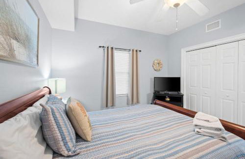 Quiet East End Gulf-Front Condo w/ Heated Pool & Balcony - Foto 10