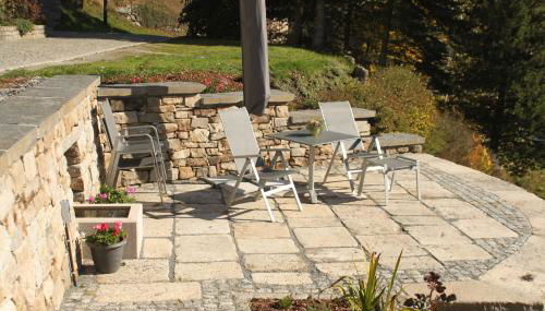 Ferienwohnung Sonnenleithe Urlaub im Denkmal - Foto 4, Garden