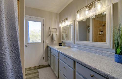 Mtn-View Snowbird Haven w/ Pool in Fountain Hills - Foto 14