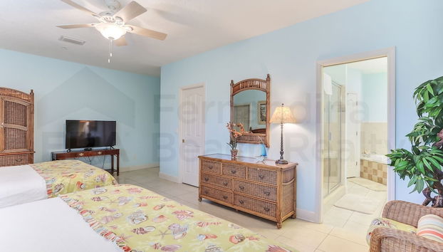 Dog Friendly Home with Ocean View from Balcony by RedAwning - Foto 4, Habitación