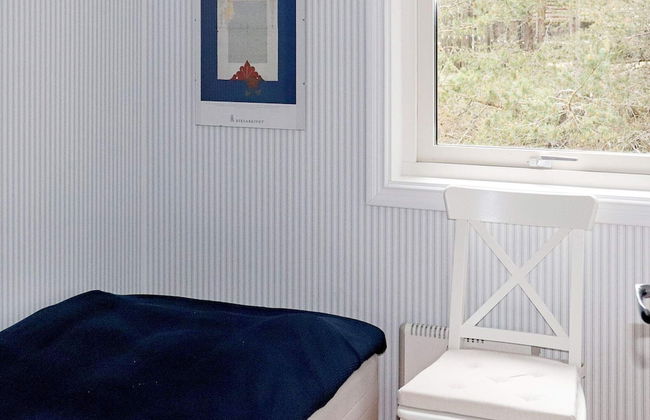 10 Person Holiday Home in Yngsjo - Photo 2