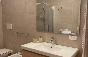 Flowers & garden apartment con vista lago - Foto 25