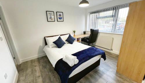Selly Oak Near QE and UoB - 5 Bed Ensuite - Perfect for groups and contractors - Foto 2