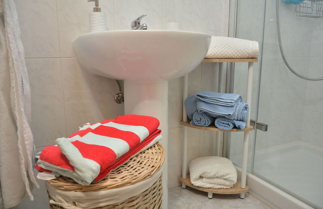 Atlantic Home Apartment - Photo 16