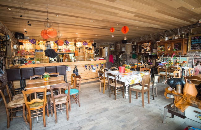 Tasteful Mansion in Lichtervelde with Hot Tub - Photo 25