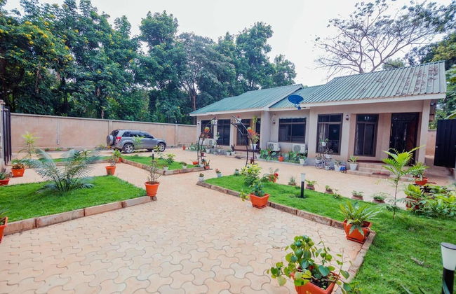 Stunning 2-bed Apartment in Moshi Town - Foto 1