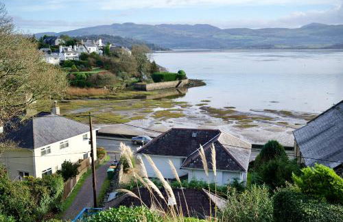 Tegfryn (Sleeps 8), 5*, Sea View, Borth y Gest - Photo 60