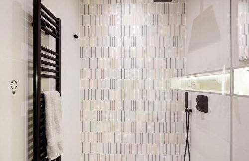 Modern Apartment & Rooms at Charing Cross - Photo 7