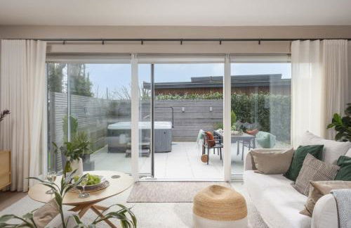 Salt Life, Dunes at Upton Towans - Hot tub - Pet friendly - Self check in - Foto 6