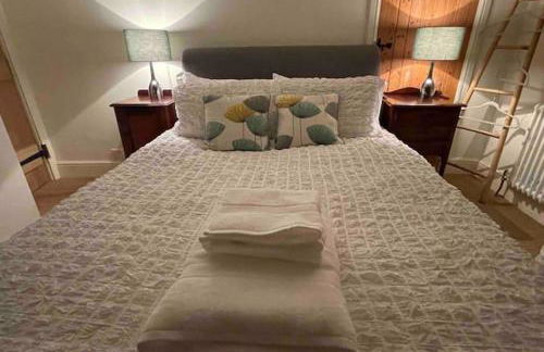 Large 4 bed house in Malmesbury, great for big families - Foto 20