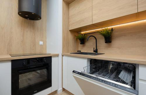 Herbu Oksza Elegant Apartment with Parking by Noclegi Renters - Foto 14