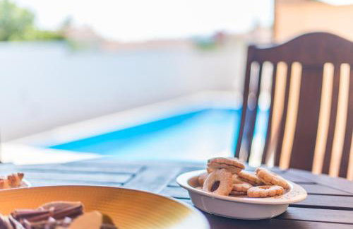 Villa Maredi with pool - Foto 13