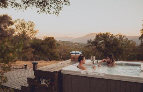 Sunset Site Boulder Bliss HotTub by Casa Oso - Photo 2