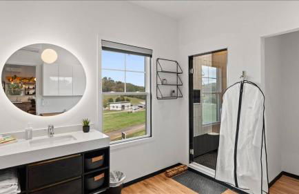 1B Luxury European Barndo FARM STAY Wedding Venue - Foto 19