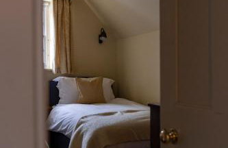 Coulin Farmhouse - Photo 11