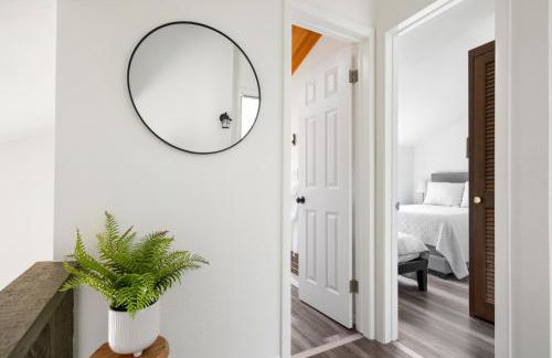 Quiet and Cozy Lakefront Home Near Mt Boyne - Foto 17