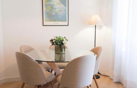 Velilla Seaview with Pool and Parking - Foto 10