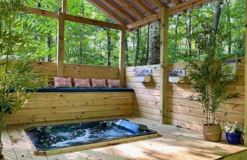 Falcon Lodge - hot tub fire pit & games - Foto 3