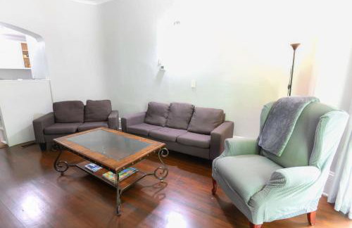 Fully Remodeled, Charming Victorian Home - Foto 11