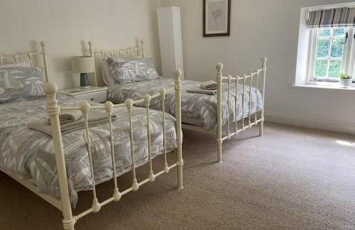 Spacious Red Brick Cottage with enclosed garden - Foto 23