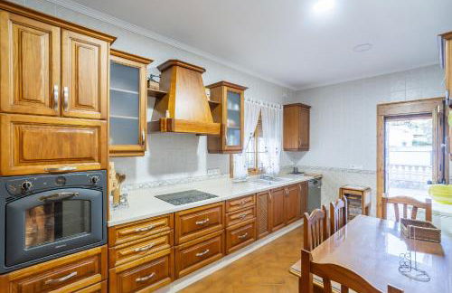 Cubo's Casa El Rodeo & Private Pool - Photo 24