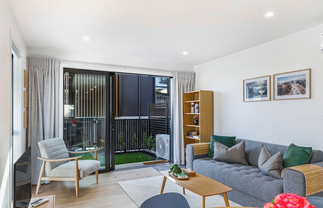 Modern 2BR Townhouse in Mission Bay I Zodiak Stays - Photo 9