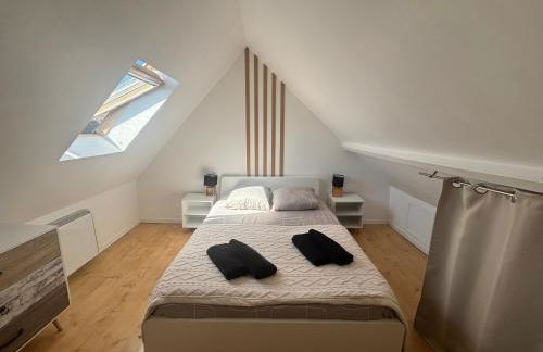 Cosy Duplex séjour duo ou petite famille Situation centrale - proche plage & commerces - Wifi et linge inclus - Photo 2