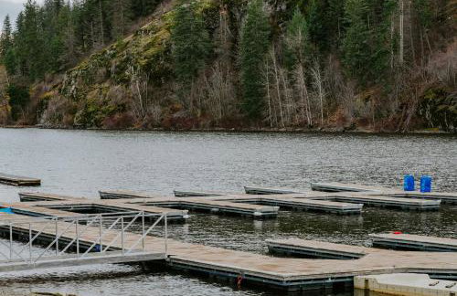 Cozy 2BR Condo Walk to Lake, Saltwater Pool and Golf - Foto 38