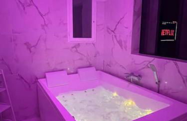 Maison 100m2 uniquement famille & professionnel - Foto 10