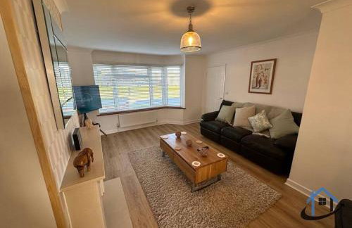 Beckleigh House, Kettering king or twin beds free parking x3 - Foto 16