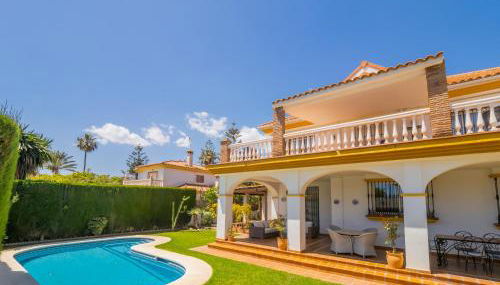 Cubo's Villa Yedra Guadalmar - Photo 3