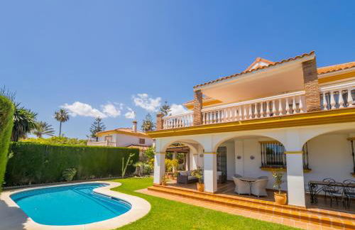 Cubo's Villa Yedra Guadalmar - Photo 3