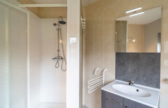 Luxury Holiday Home With Sauna Near Forest in Ovifat - Photo 13