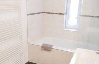 Eggstätt am Chiemsee, Auto-Check-in 24-7, gratis Parkplatz an der Unterkunft, Netflix & Amazon Prime inc, voll ausgestattet - Foto 65