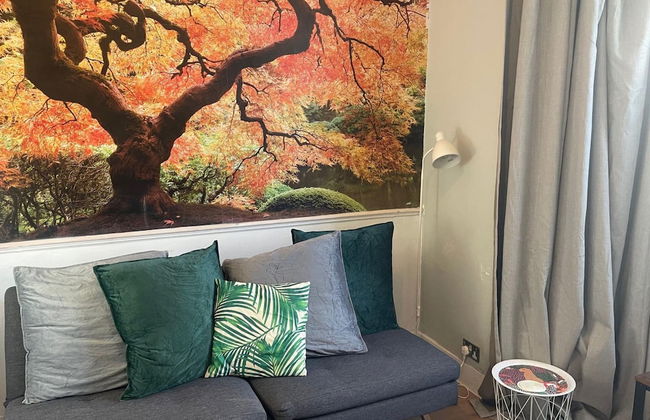 1 Bed Victorian Flat Sleeps 4 - Garden & Patio - Foto 17