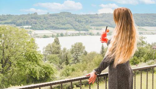 SeePanorama-Deluxe-Sauna-Massage-Garten-Tranpolin-Tischkicker-Tropical-BBQ-Parken - Foto 2