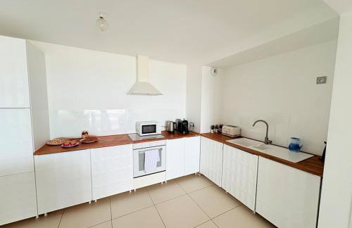 #Sète Front de mer Piscine Box privé Clim - Foto 18
