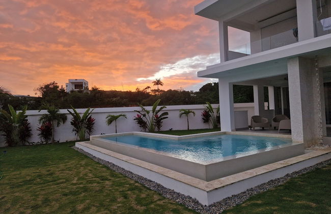 Sunset Villa with Infinity Pool - Foto 36