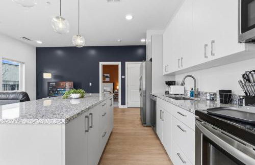 Luxury Lil' Italy 2BR, Sleeps 6 Free, Parking Gym - Foto 38