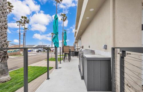 Ultimate Oceanside Retreat | Tower 9 Across from the Beach - Foto 71