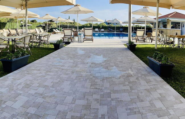 Stomio Villague - Foto 34