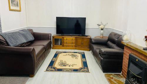 Relax in this Charming East Cowes House with Garden and BBQ - Foto 1