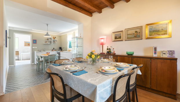 Kitchen / Dining Room