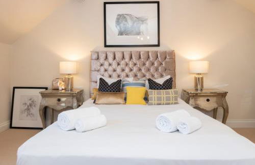 Luxurious Country House with Cinema Games Room - Pass the Keys - Photo 8