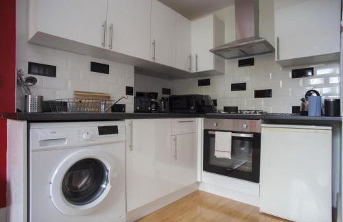 Lovely 3 Bdrm by Meadows - Foto 15