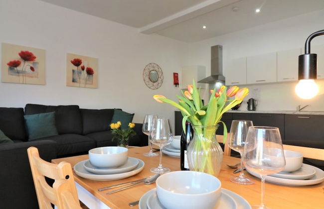 No 1 Bonnet Apartments - 2 Bed - Photo 2