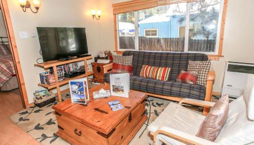 Cottage in the Pines - Great place to stay and close to everything! With Slope views! - Foto 3